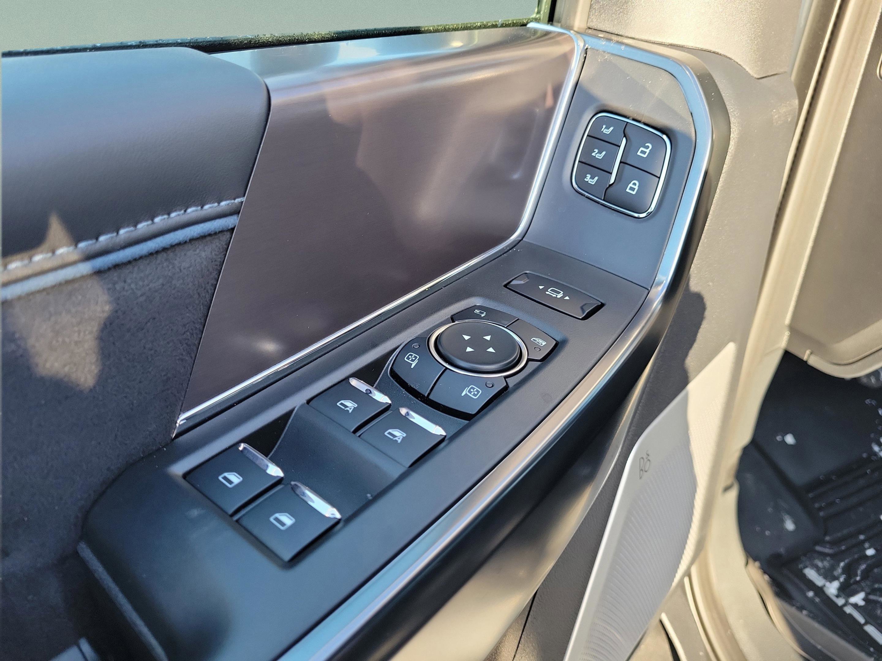 New 2026 Ford F250 Platinum image 11