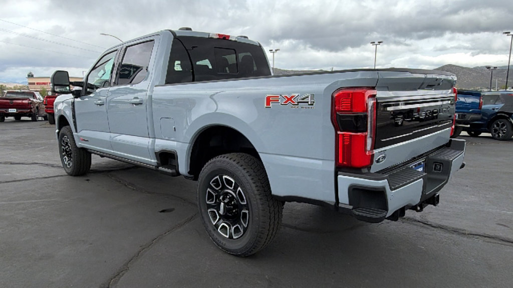 New 2026 Ford F250 4x4 Crew Cab Super Duty image 5