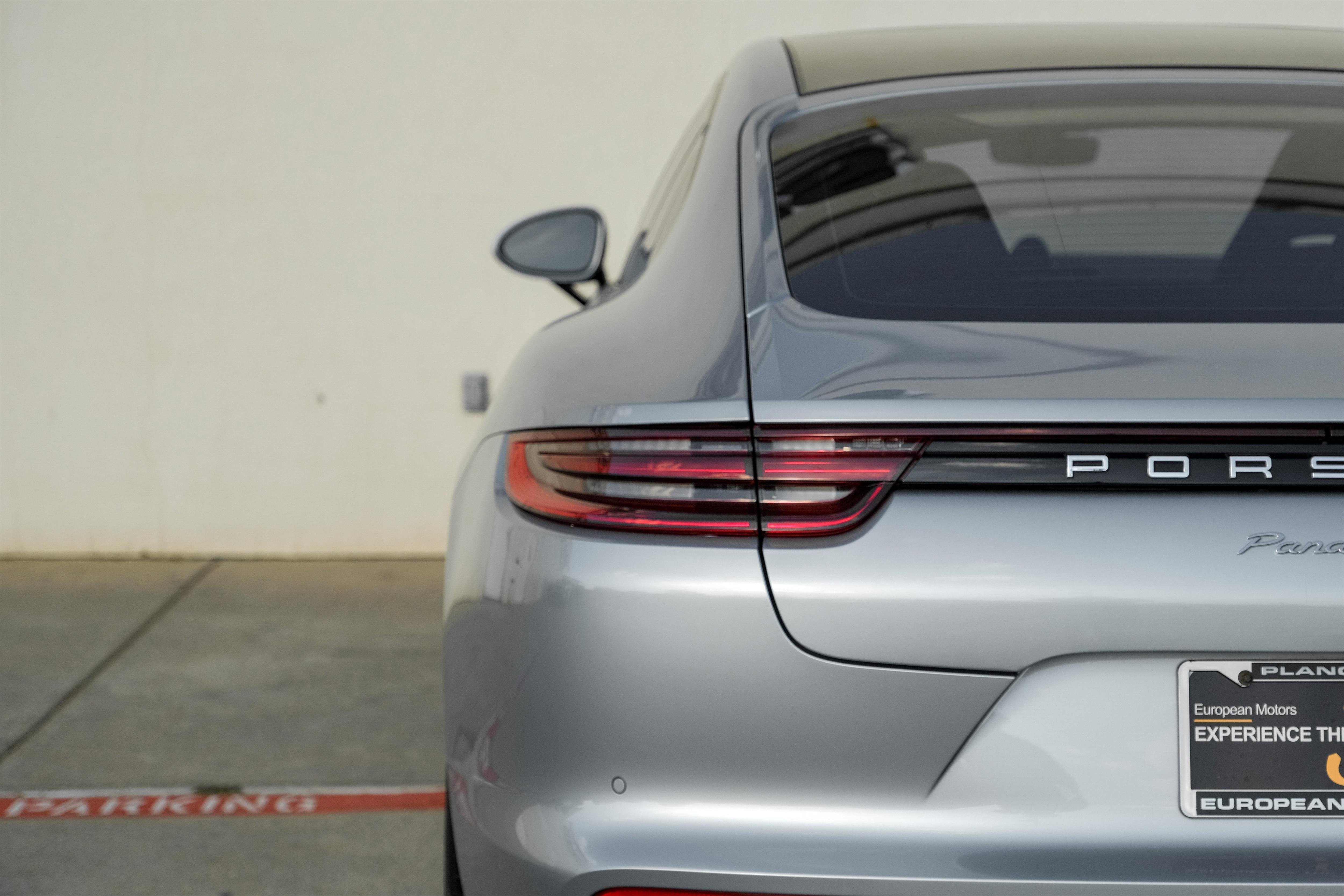 Used 2018 Porsche Panamera image 47