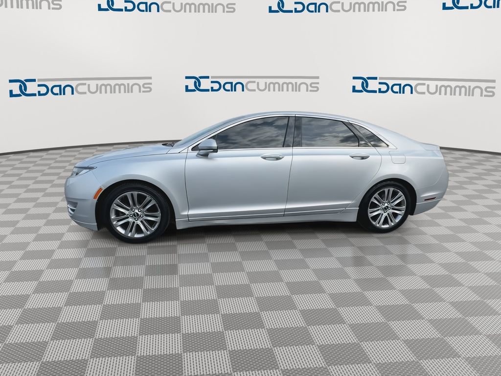 Used 2016 Lincoln MKZ w/ Equipment Group 200A Select FWD image 5