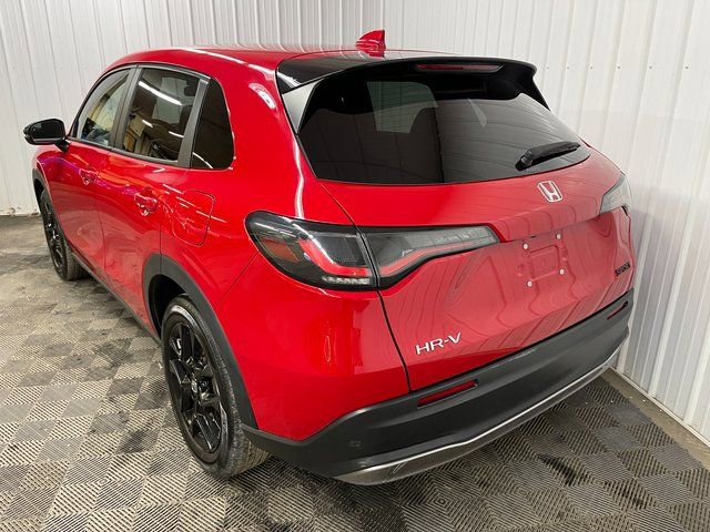 Used 2023 Honda HR-V Sport image 5