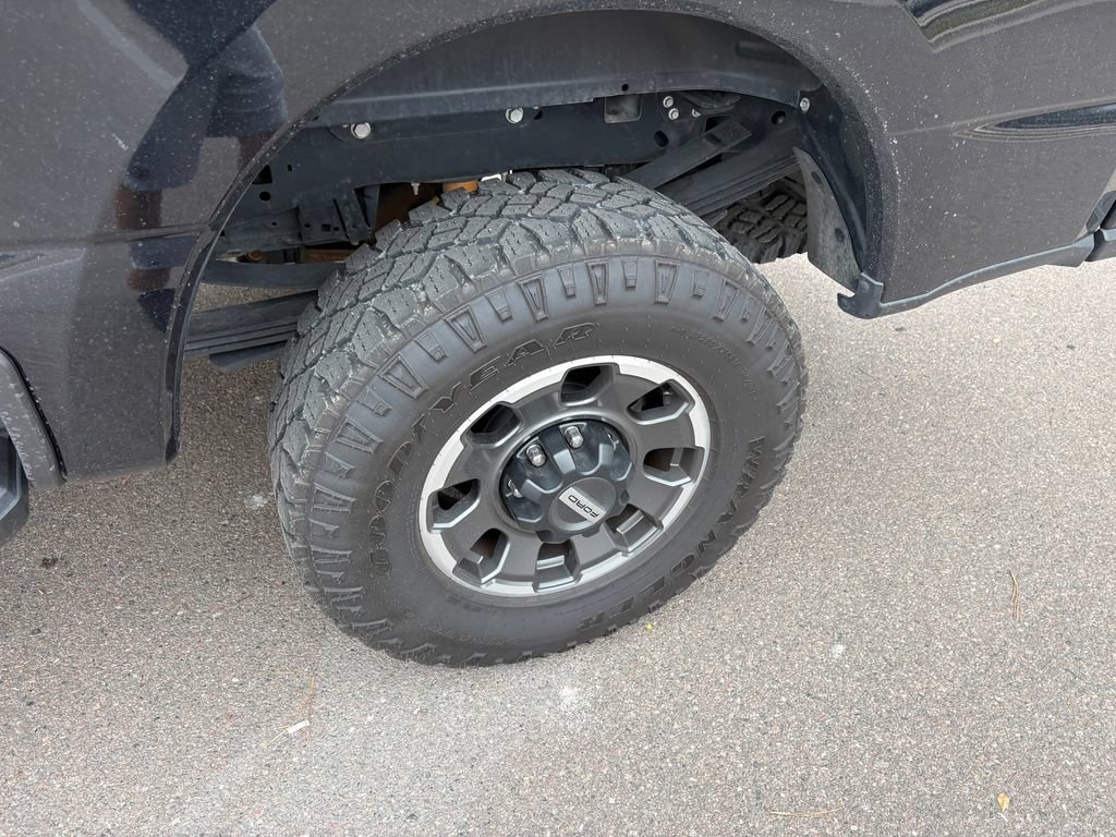 Certified 2023 Ford F350 Lariat w/ Tremor Off-Road Package AWD/4WD image 12