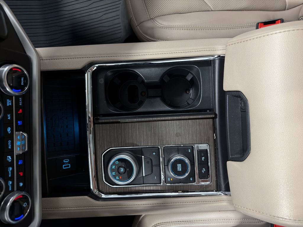 Used 2024 Ford Expedition Max Limited AWD/4WD image 35