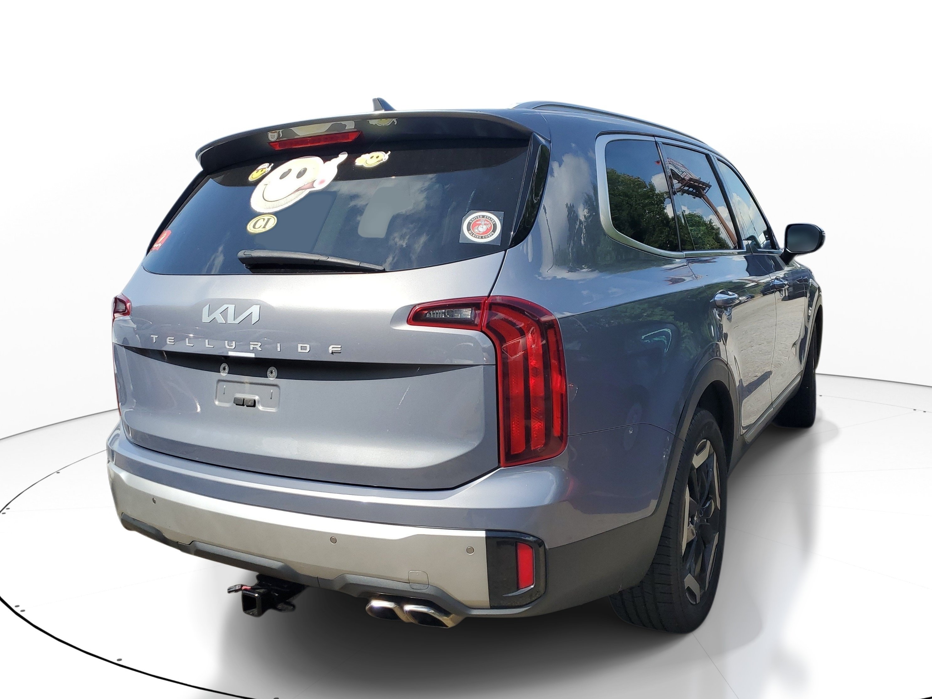 Used 2023 Kia Telluride S w/ S Sunroof Package FWD image 5