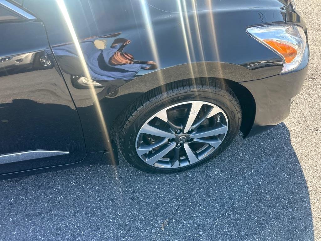 Used 2015 Nissan Altima 2.5 S w/ Power Driver Seat Package image 14