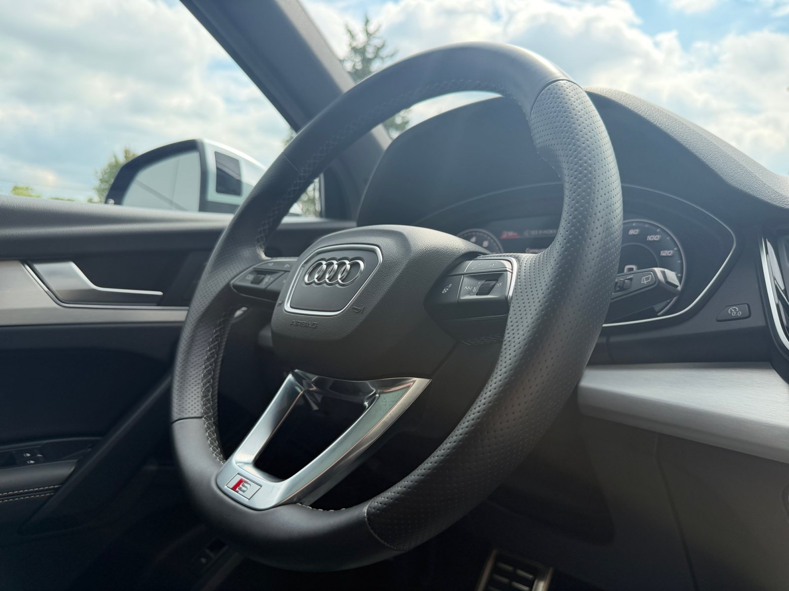 Used 2021 Audi SQ5 Prestige AWD/4WD image 20