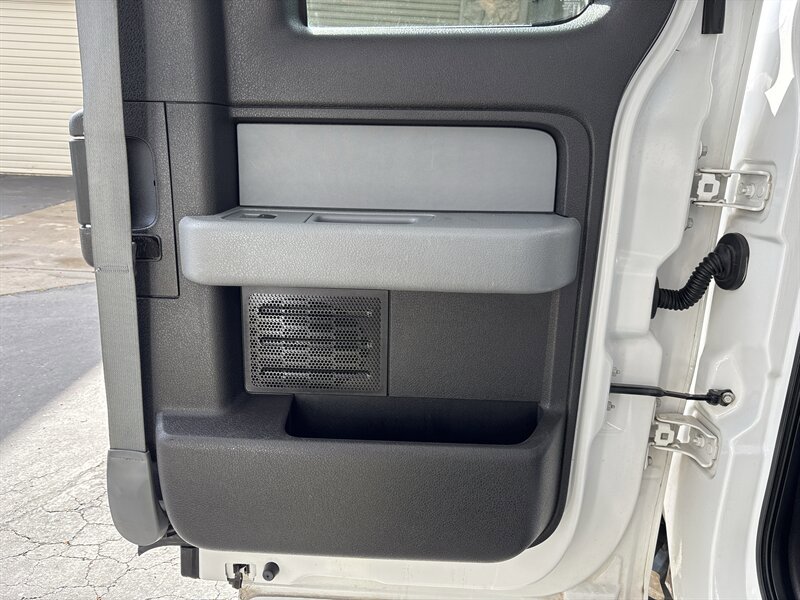 Used 2012 Ford F150 XLT AWD/4WD image 27