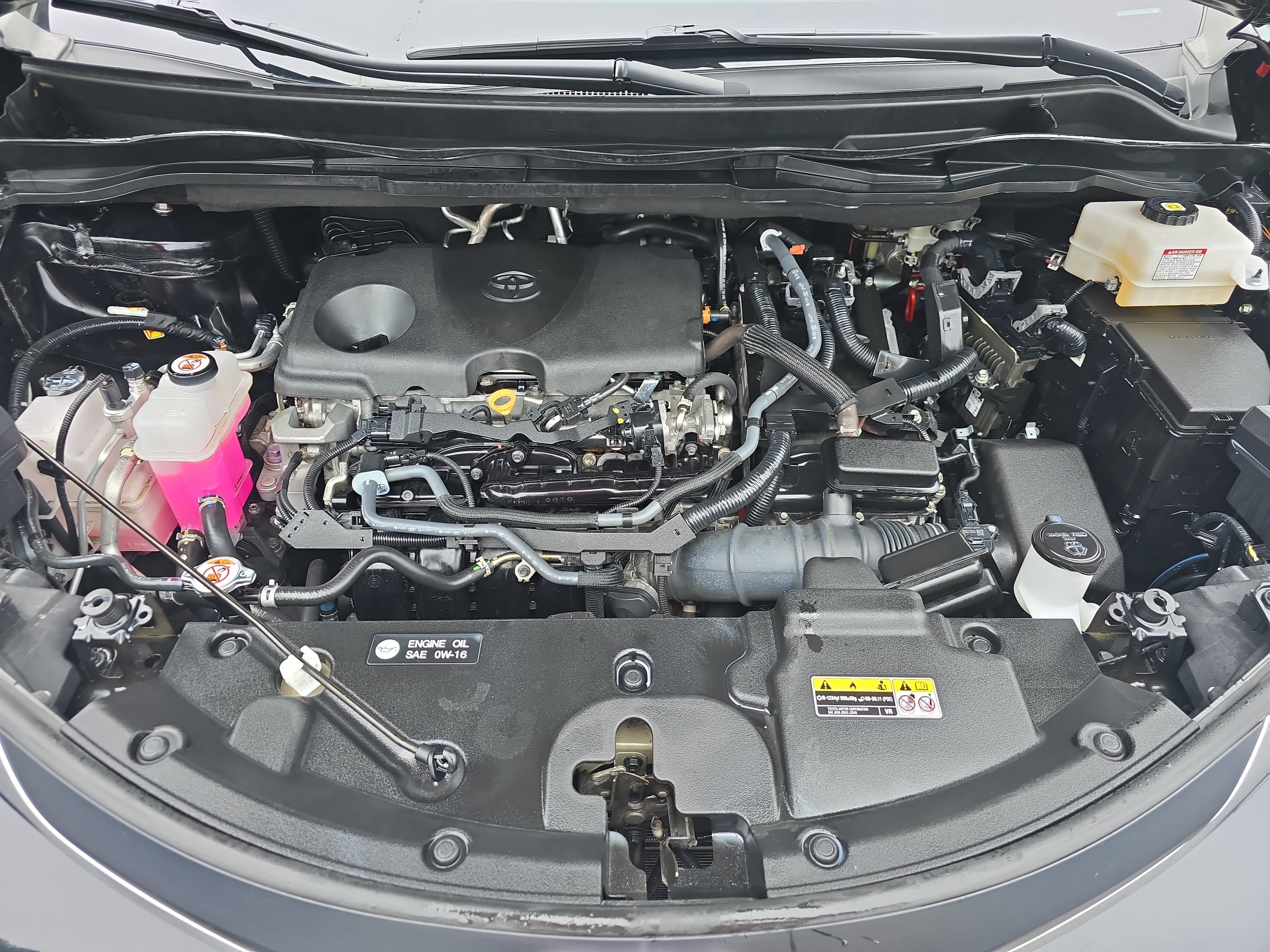 Used 2025 Toyota Sienna XLE FWD image 31