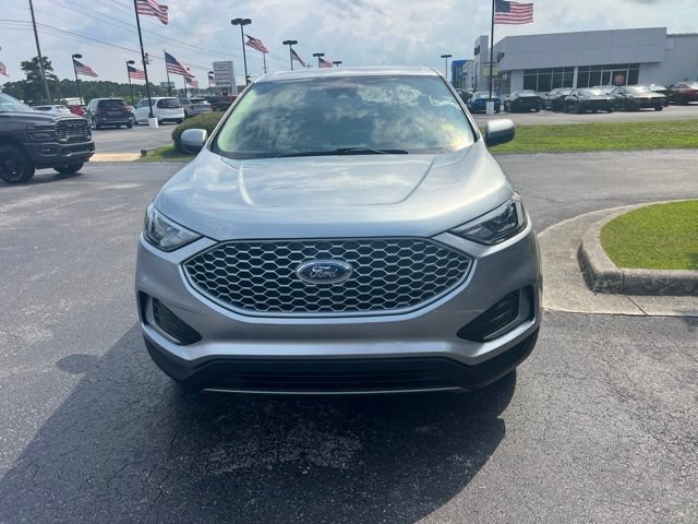 Used 2024 Ford Edge SEL AWD/4WD image 3