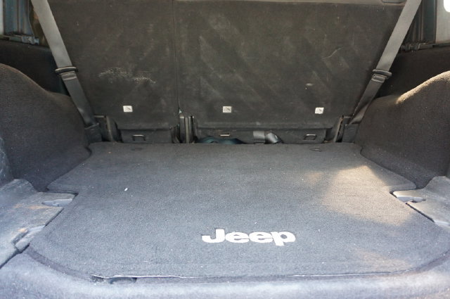 Used 2016 Jeep Wrangler Unlimited Sport w/ Quick Order Package 24S AWD/4WD image 17