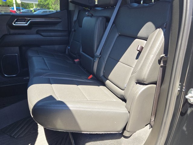 Used 2024 Chevrolet Silverado 1500 LT Trail Boss w/ LT Trail Boss Premium Package AWD/4WD image 18