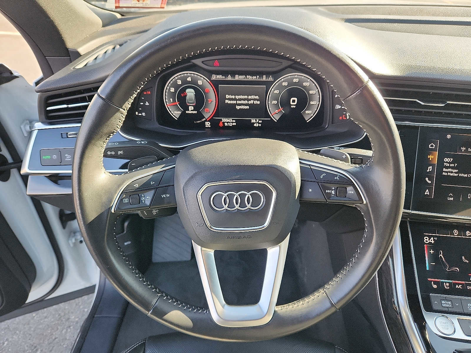 Used 2019 Audi Q8 Premium Plus w/ Premium Plus image 19