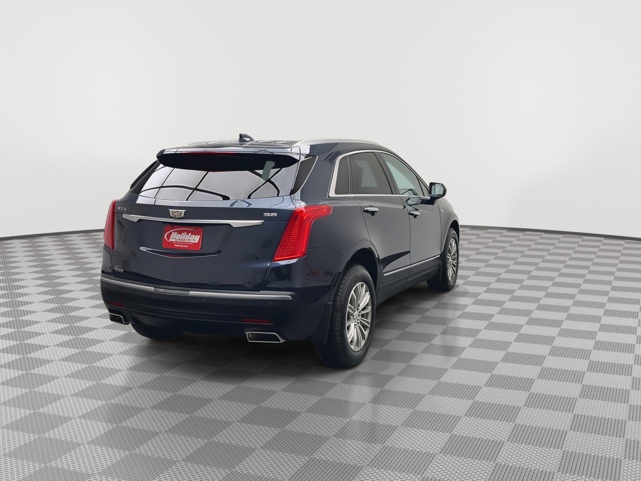 Used 2018 Cadillac XT5 Luxury w/ Driver Awareness Package image 40