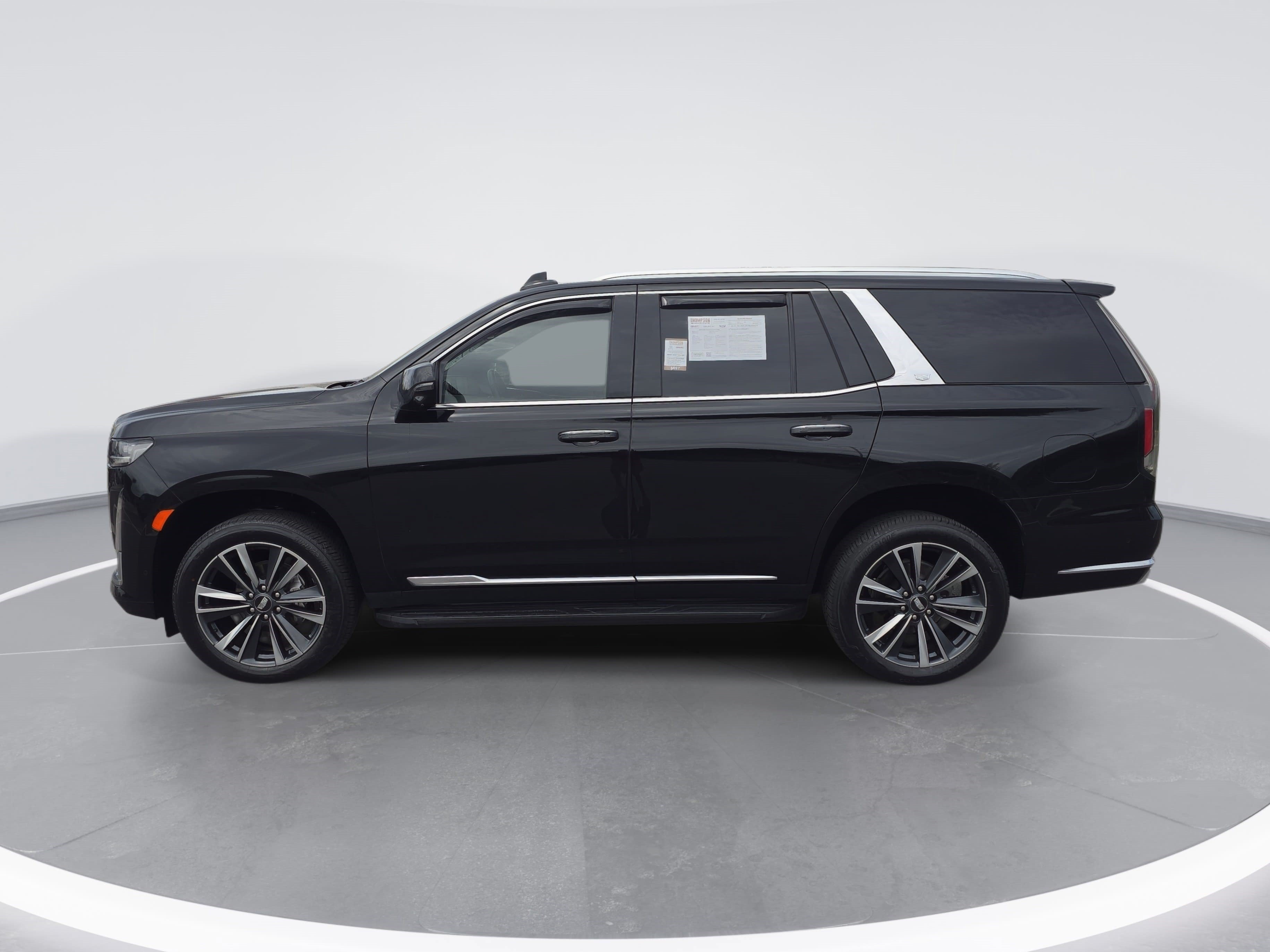 Used 2023 Cadillac Escalade Premium Luxury AWD/4WD image 6