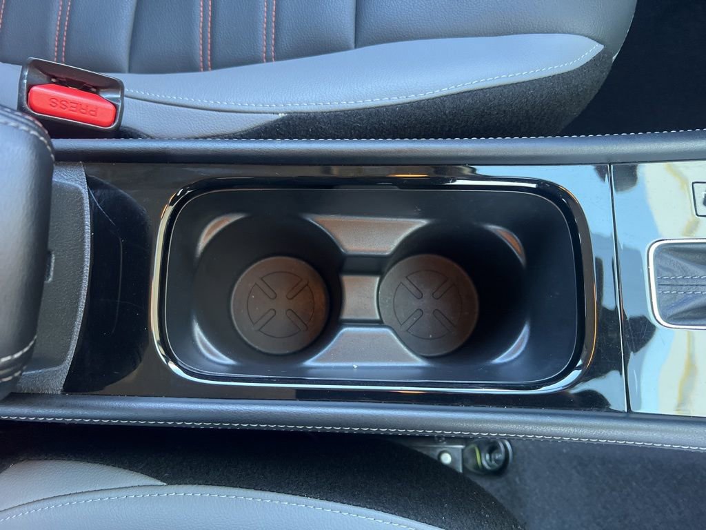 Used 2023 Nissan Kicks SR w/ SR Premium Package image 24