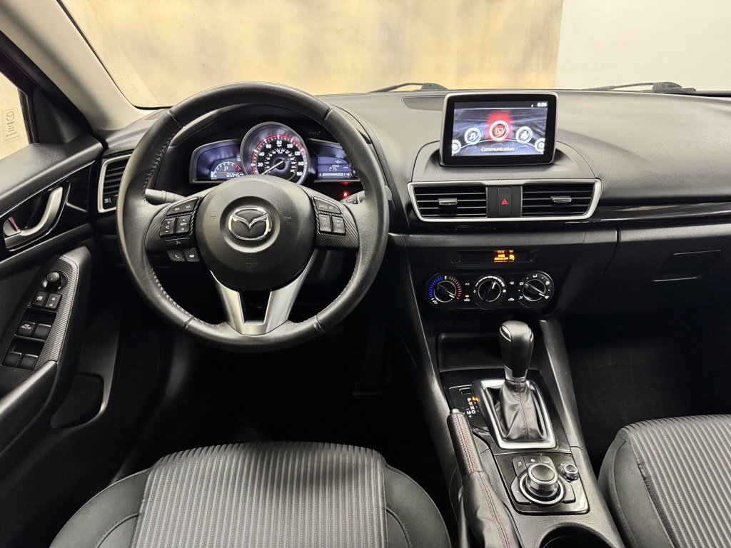 Used 2015 MAZDA MAZDA3 i Touring image 18