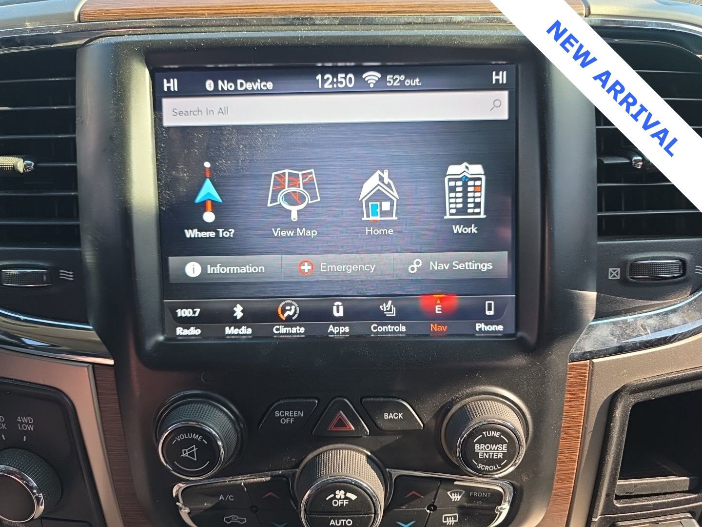 Used 2018 RAM 3500 Laramie w/ Convenience Group image 22