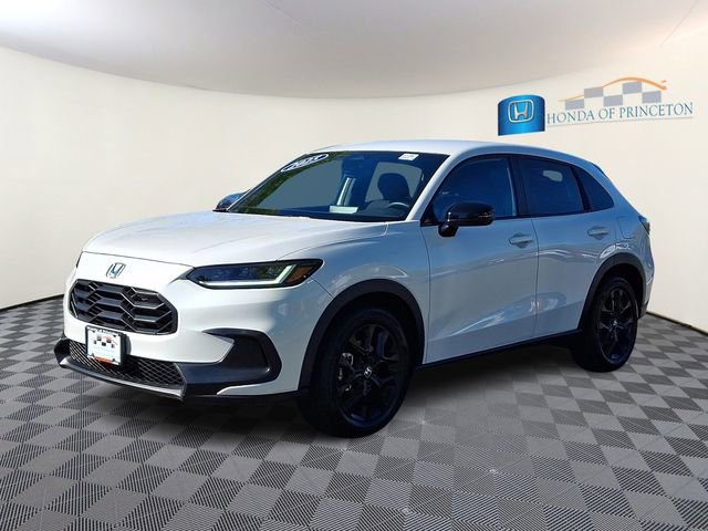 Certified 2025 Honda HR-V Sport image 3