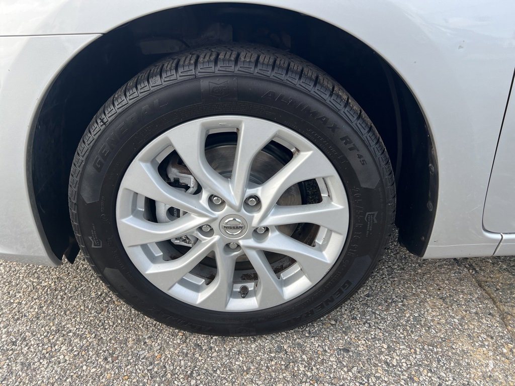Used 2019 Nissan Sentra SV image 48