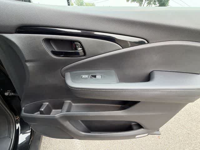 Used 2023 Honda Passport Elite image 25