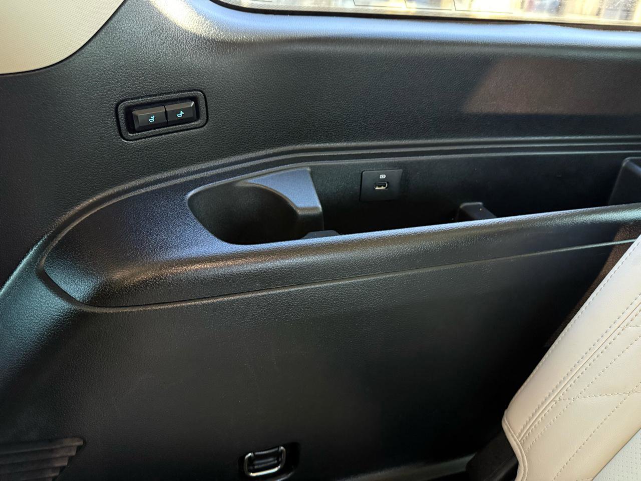 Used 2019 Ford Expedition Platinum image 19