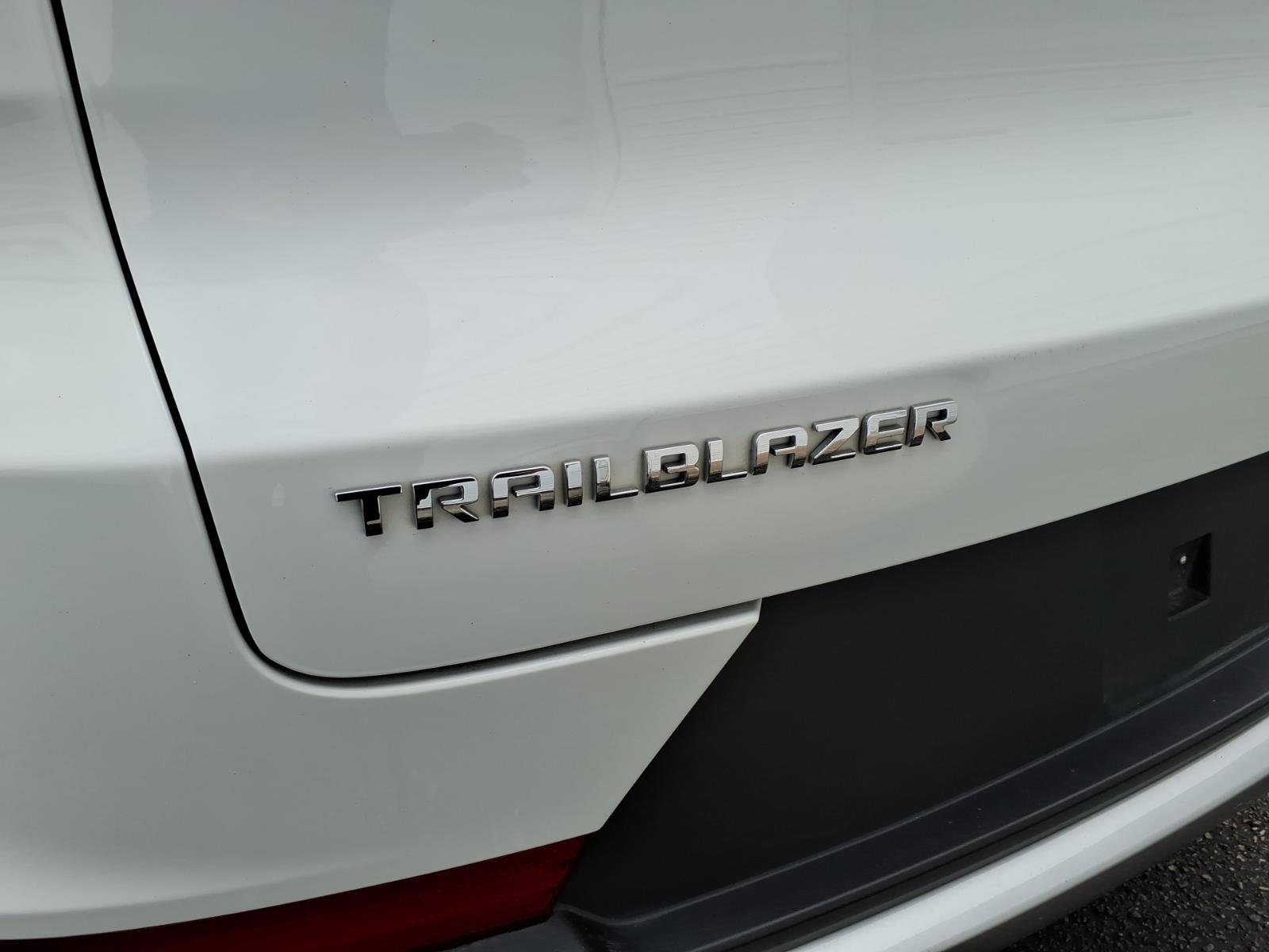Certified 2023 Chevrolet TrailBlazer LT FWD image 16