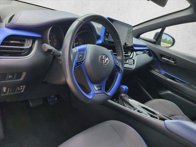 Used 2021 Toyota C-HR XLE FWD image 10