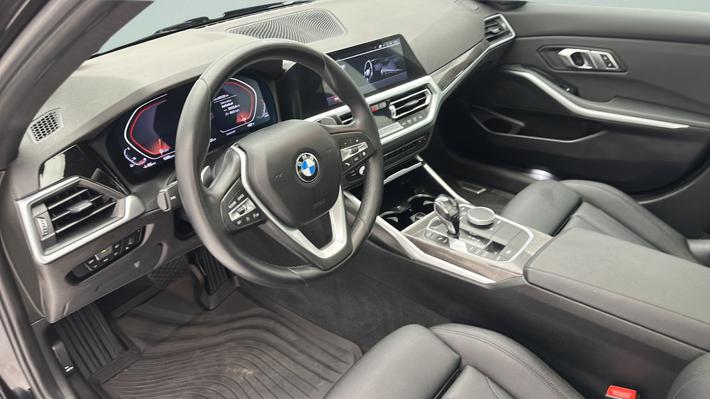 Used 2020 BMW 330i xDrive Sedan w/ Convenience Package AWD/4WD image 12