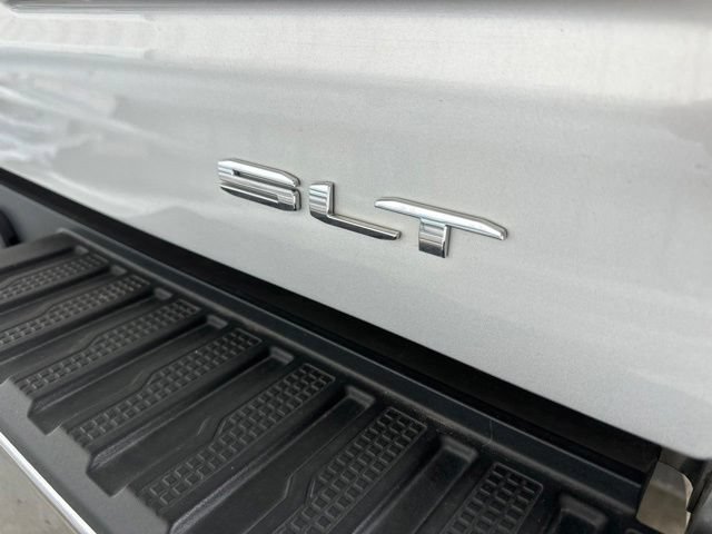 Used 2019 GMC Sierra 1500 SLT w/ SLT Premium Plus Package AWD/4WD image 7