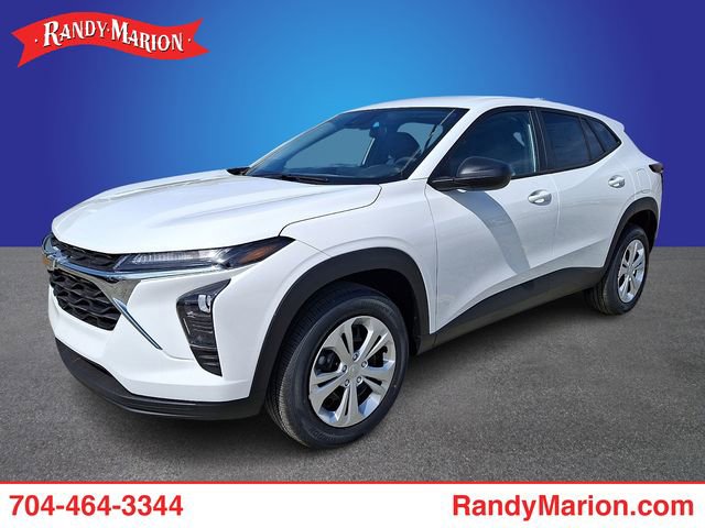 New 2026 Chevrolet Trax LS w/ Driver Confidence Package video 1