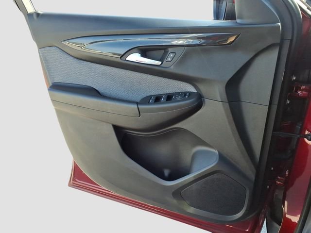 Used 2025 Chevrolet TrailBlazer LT w/ LT Cold Weather Package image 21