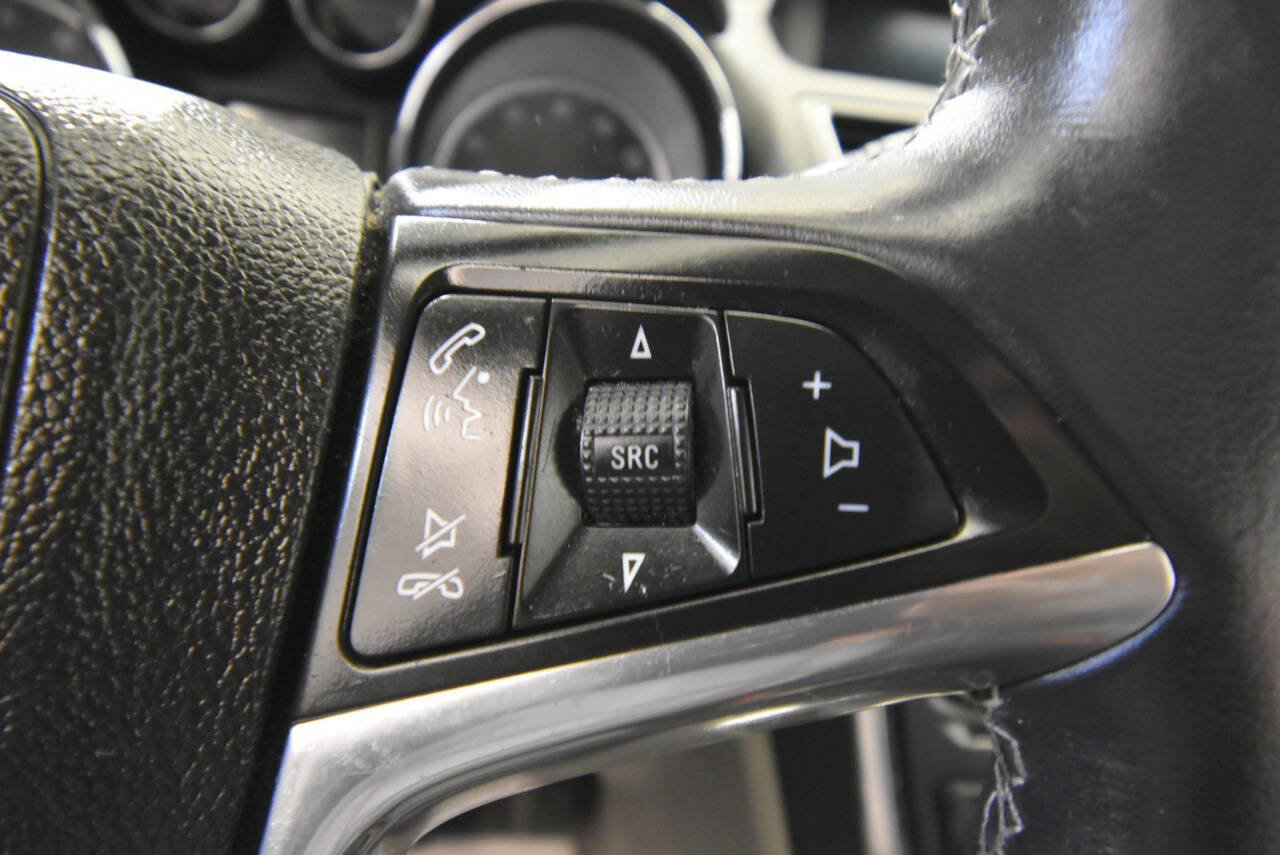 Used 2015 Buick Encore Premium AWD/4WD image 29