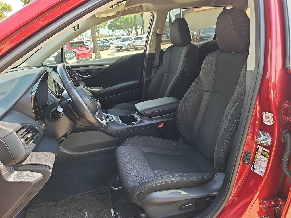 Used 2025 Subaru Outback Premium AWD/4WD image 22