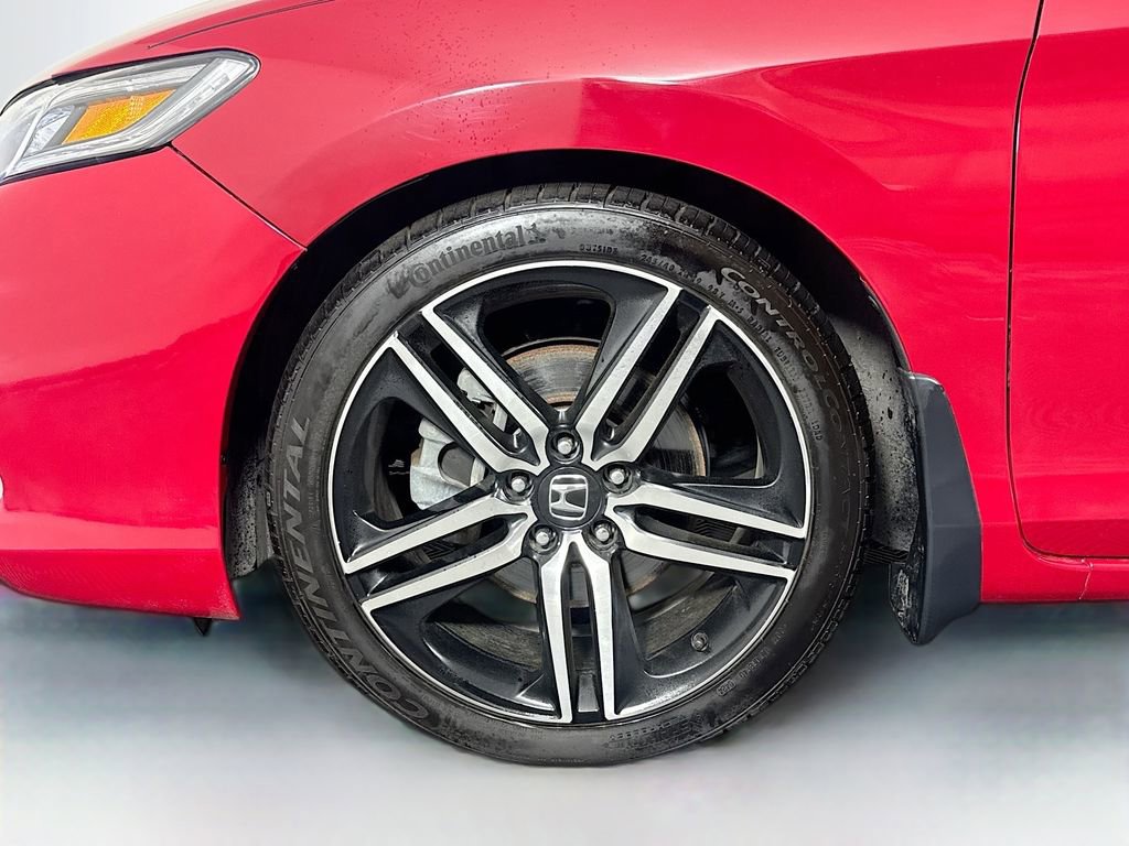 Used 2017 Honda Accord Touring image 35