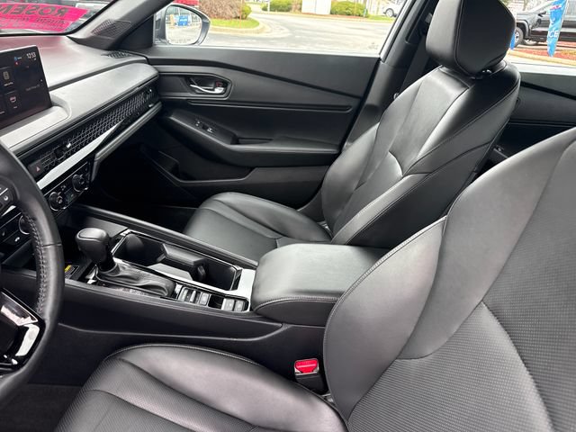 Used 2025 Honda Accord Sport image 14