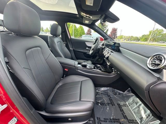 Certified 2021 Mercedes-Benz A 220 4MATIC image 27