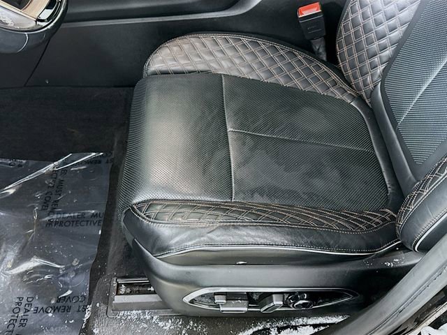 Used 2021 Jeep Grand Cherokee L Summit w/ Luxury Tech Group V image 19