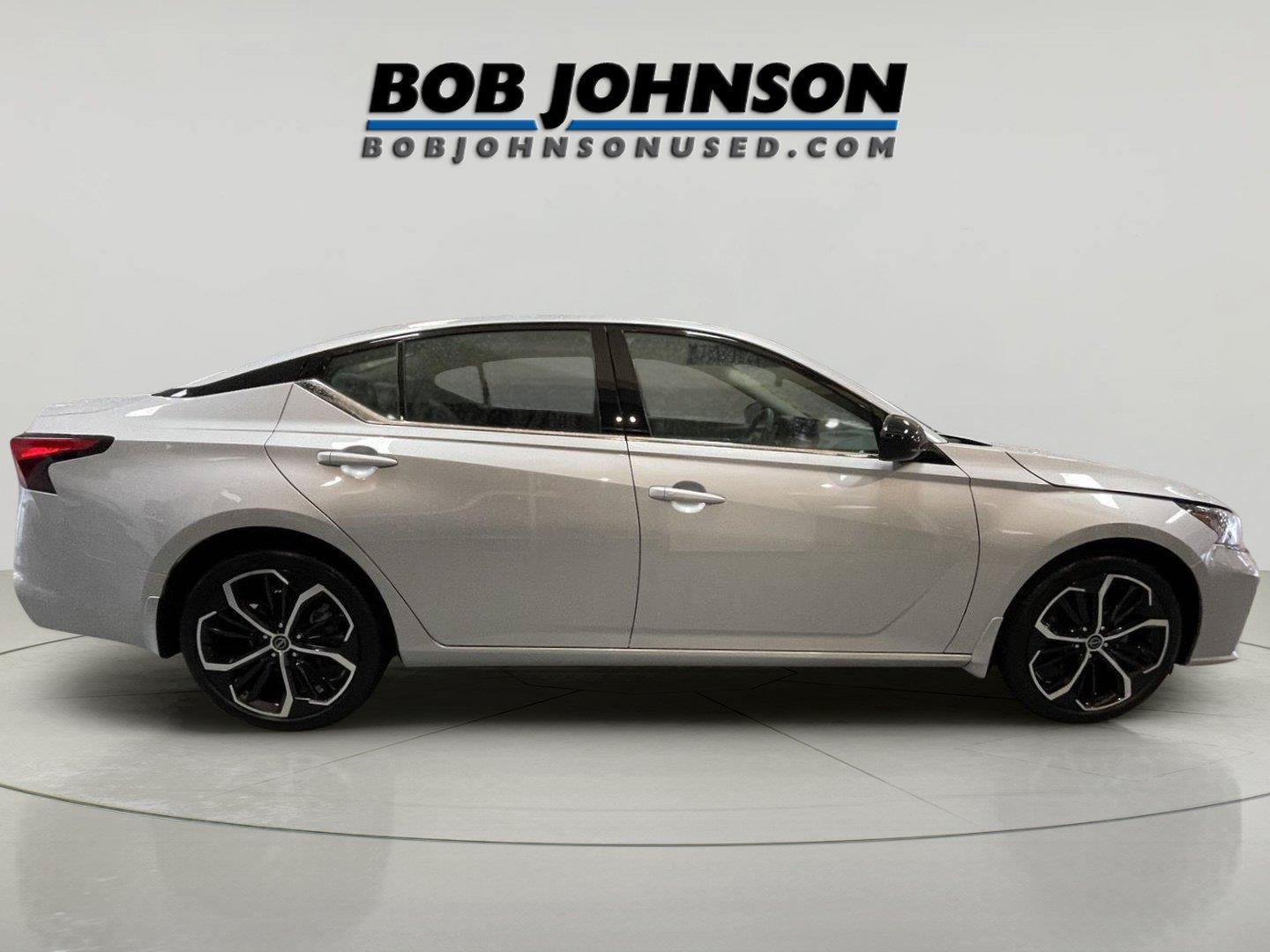 Used 2024 Nissan Altima 2.5 SR w/ SR Premium Package AWD/4WD image 8