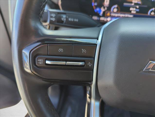 Used 2025 Chevrolet Colorado ZR2 w/ Midnight Edition AWD/4WD image 15