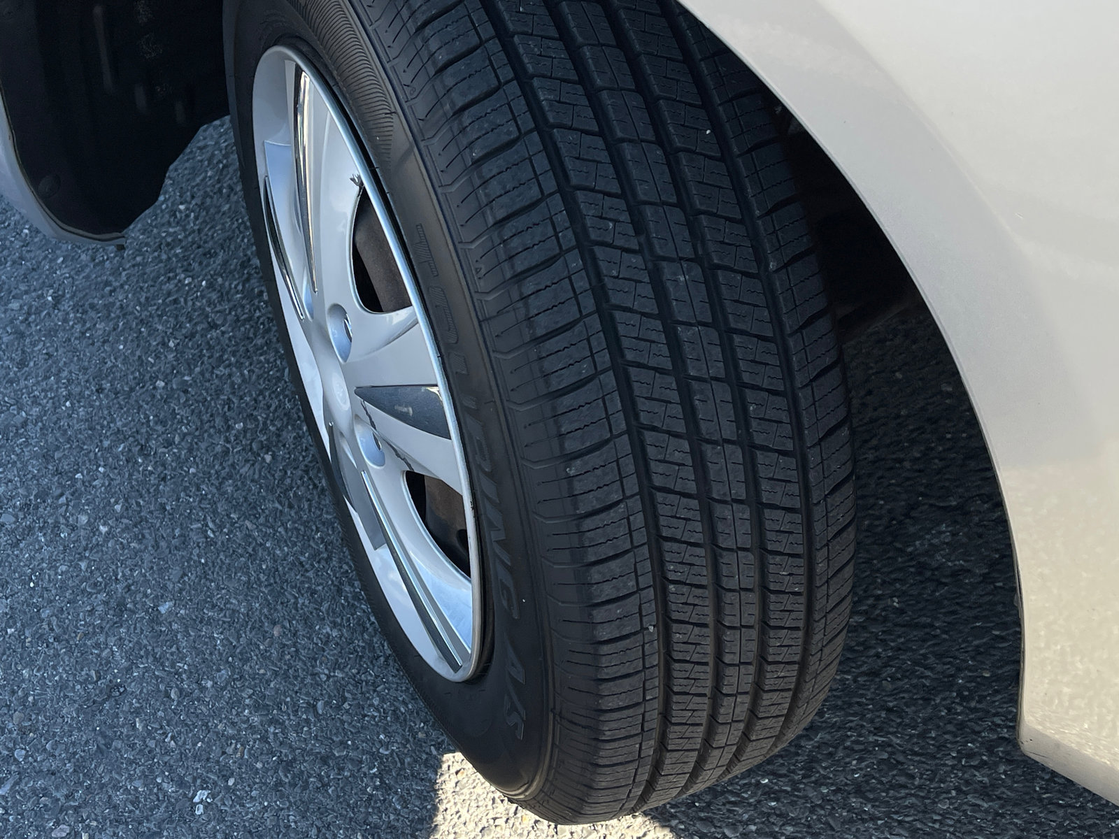 Used 2008 MAZDA MAZDA3 i Sport image 8