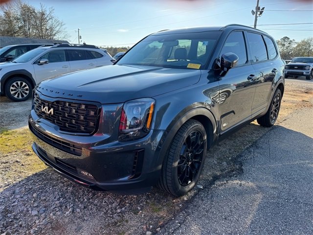 Used 2022 Kia Telluride SX w/ SX Prestige Package image 10