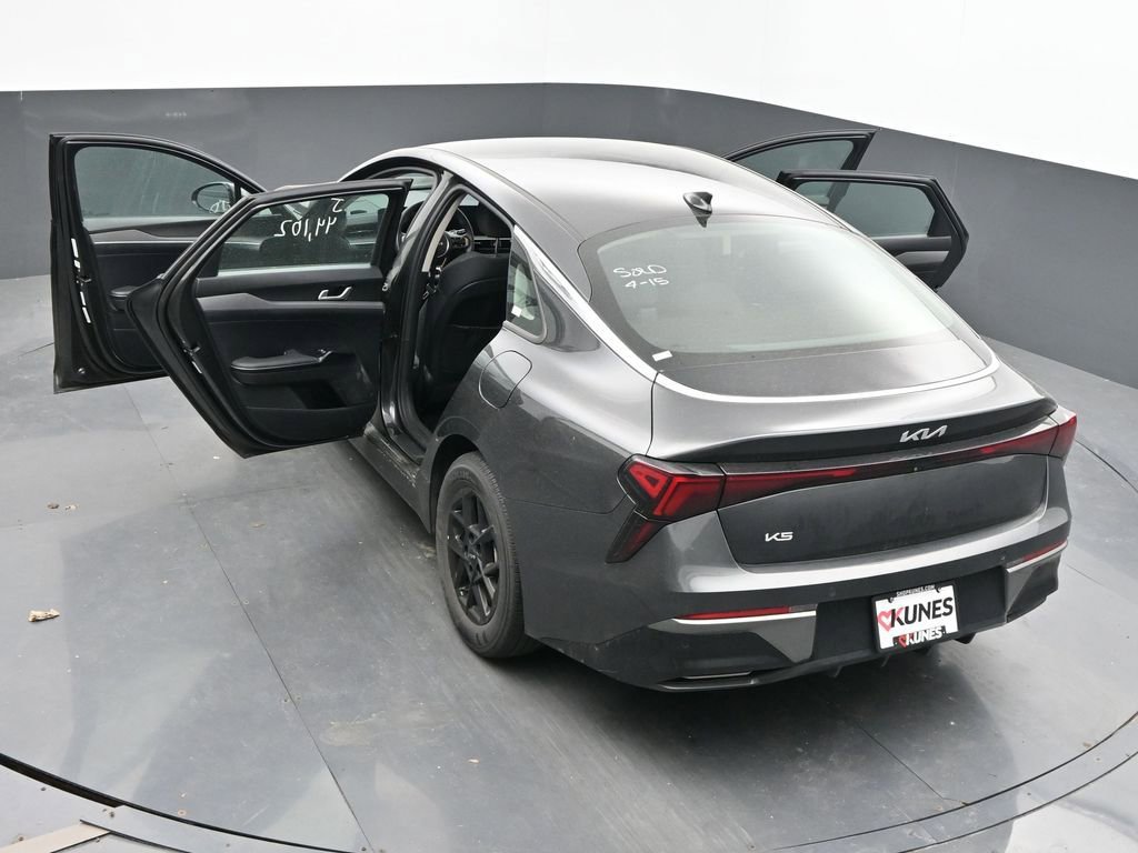 Used 2025 Kia K5 LXS FWD image 63