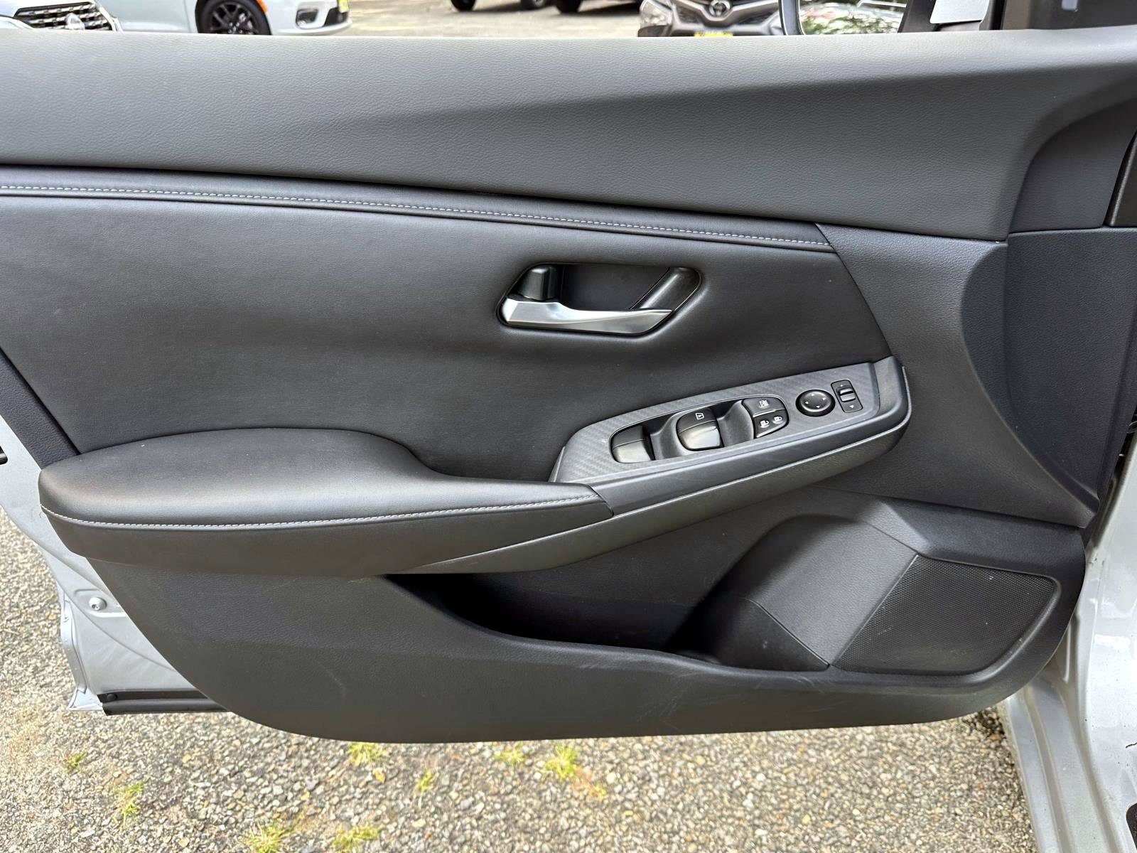 Certified 2020 Nissan Sentra SV w/ Electronics Package FWD image 14