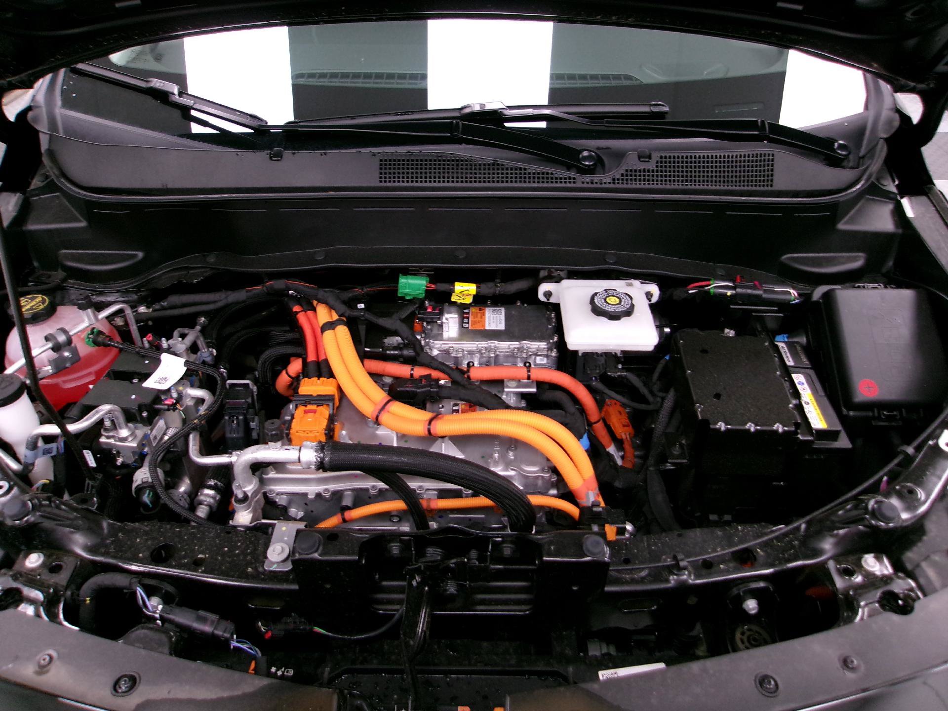 New 2027 Chevrolet Bolt LT w/ Comfort Package FWD image 18