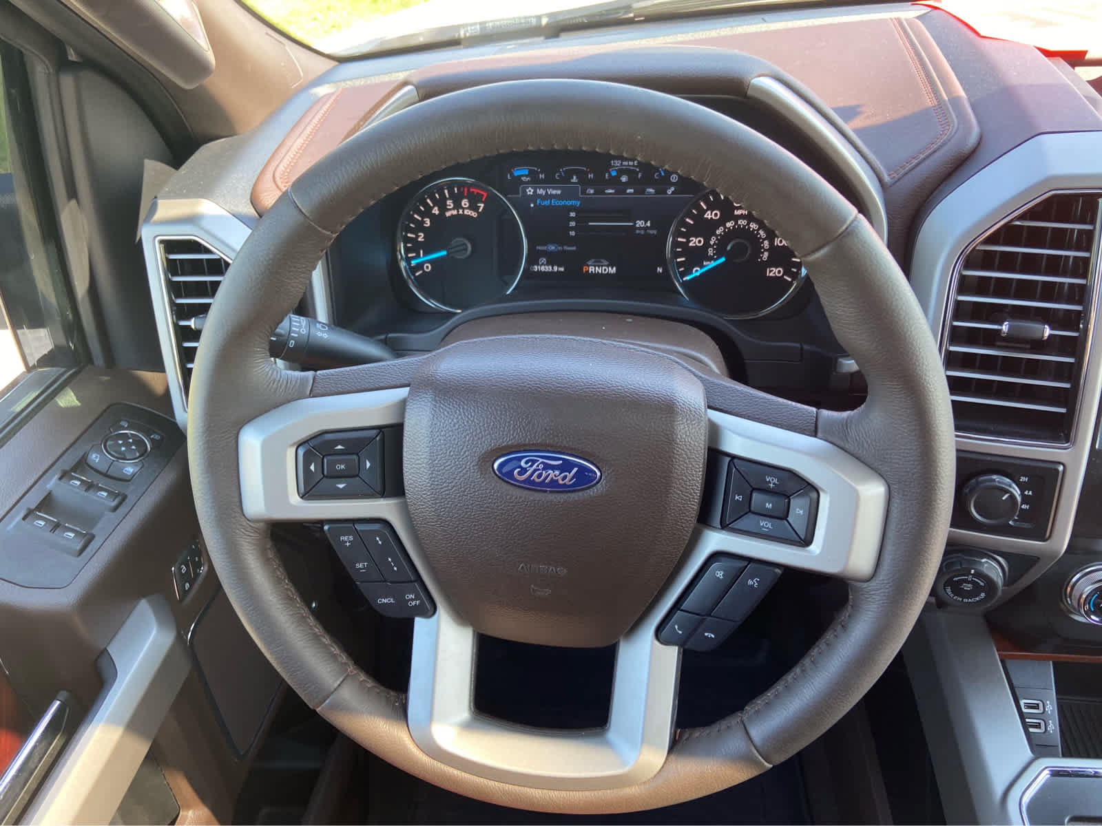 Used 2019 Ford F150 King Ranch w/ Equipment Group 601A Luxury AWD/4WD image 20
