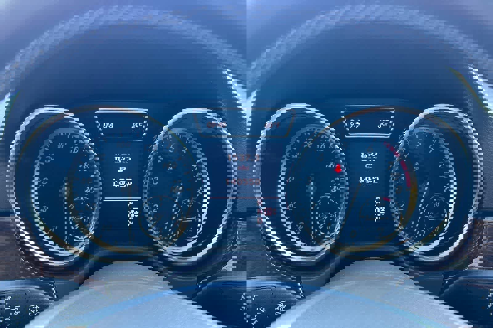 Used 2012 Mercedes-Benz ML 350 4MATIC image 31