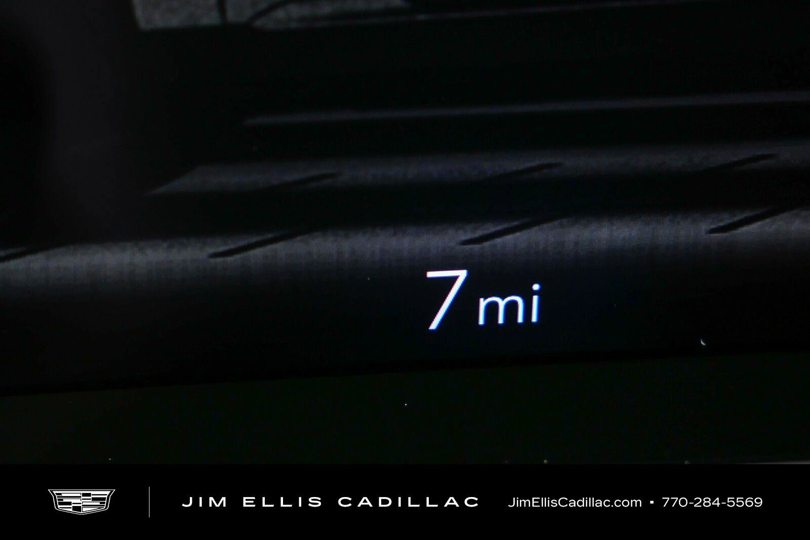 New 2027 Cadillac Vistiq Luxury AWD/4WD image 8