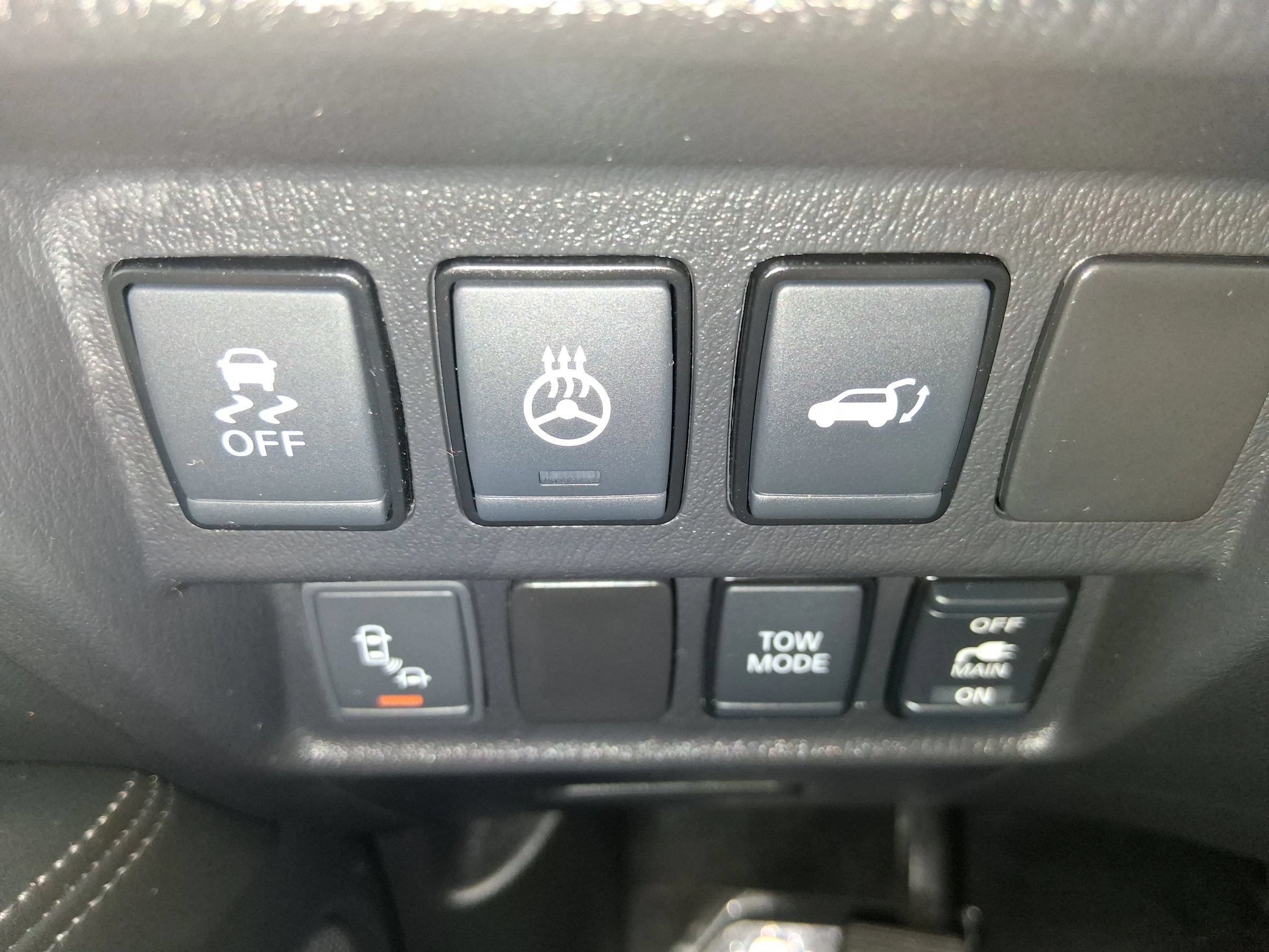 Used 2018 Nissan Pathfinder SL w/ Cargo Package AWD/4WD image 18