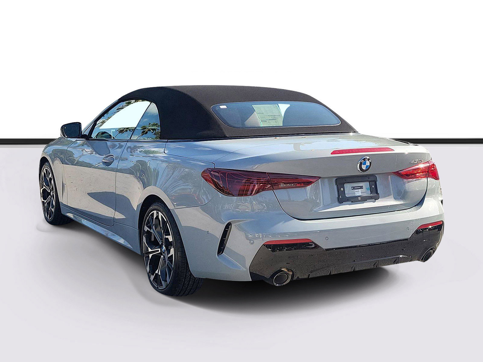 New 2026 BMW 430i Convertible w/ M Sport Package RWD image 3