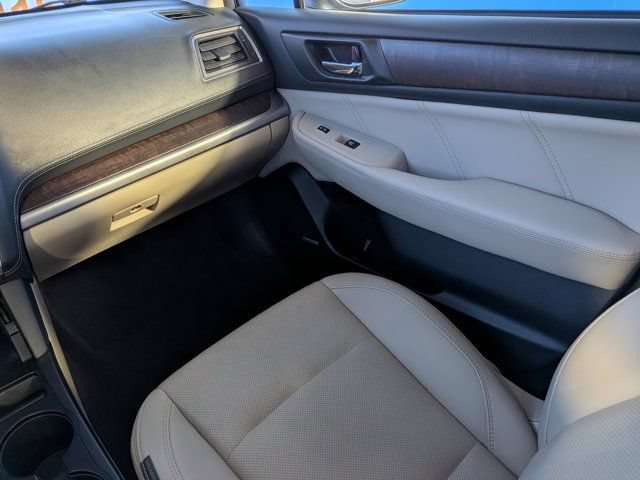 Used 2018 Subaru Outback 2.5i Limited AWD/4WD image 16